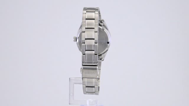 SEIKO Watch for Women - Date Calendar, and Water-Resistant to 100m