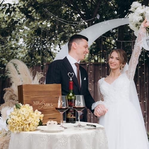 AW BRIDAL Wedding Gifts Bridal Shower Gifts Engagement Gift for Couples Newlyweds Mr & Mrs Wedding Wine Glasses Set of 2 - Wine Opener Wine Stopper with Engraved Wooden Keepsake Box
