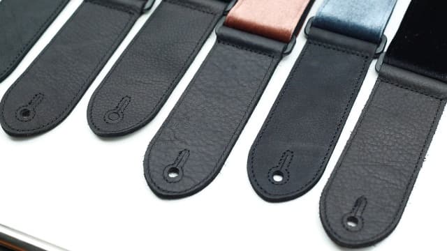 Nefelibata Guitar Strap,Double Full-Grain Leather Ends,Vintage Velvet Strap/FREE BONUS-4 Picks+Strap Locks+Strap Button,Gift For Bass,Electric&Acoustic Guitars(Vintage Coffee Brown)