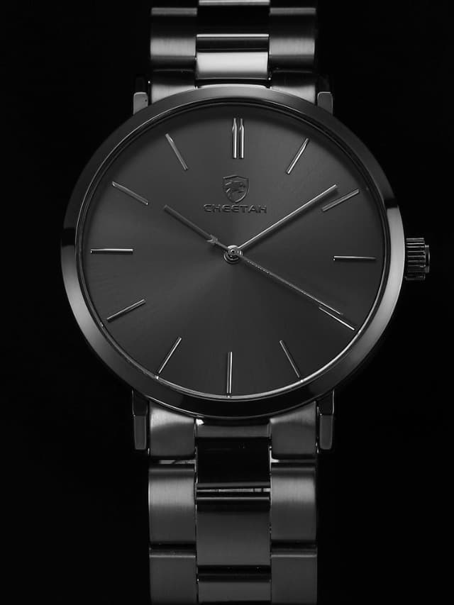 GOLDEN HOUR Men's Watches Slim Minimalist Runway Plated Stainless Steel Quartz Analog Watch