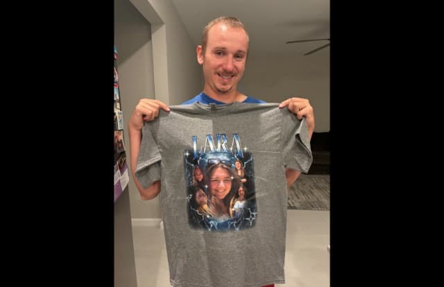 Generic Personalized Bootleg Rap Shirts for Girlfriend & Boyfriend, Custom Tee with Vintage Face Photo, Gift Idea for Birthday and Valentines Day Black, Small-XX-Large
