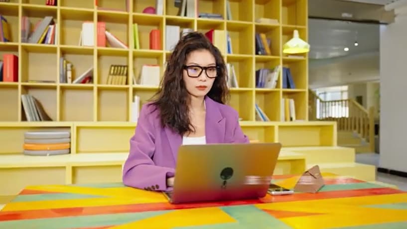 OhO Smart Glasses,Safety Glasses with Bluetooth Speaker,Indoor/Outdoor UV Protection and Voice Control,Unisex(Blue Light Lens)