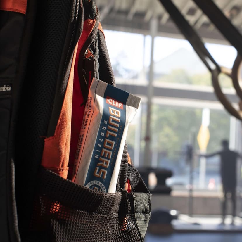 CLIF BUILDERS Protein Bars - Chocolate Peanut Butter Flavor - 20g Plant Based Protein - Gluten Free - Non-GMO - Low Glycemic - No Artificial Sweeteners - Value Pack, 2.4 oz. (12 Count)