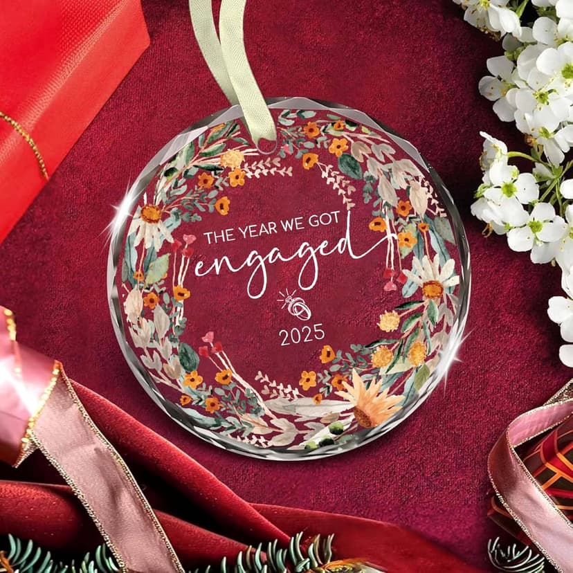 Engagement Gifts for Couples - The Year We Got Engaged 2025 Glass Ornament – Just Engagement Present Ideas for Newly Engaged Women, Bride to Be, Fiance, Friend, Daughter,Christmas Engage Ornamnet
