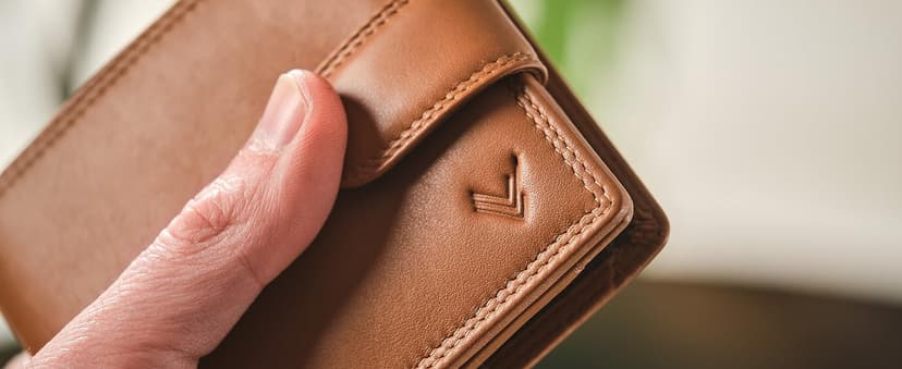 Lavalen Soft Leather Wallet for Men – Genuine Bifold with Zipper Coin Pocket – Holds Bills, Credit Cards, Coins – RFID Blocking Protection – Stylish, Durable & Practical Leather Wallet for Men