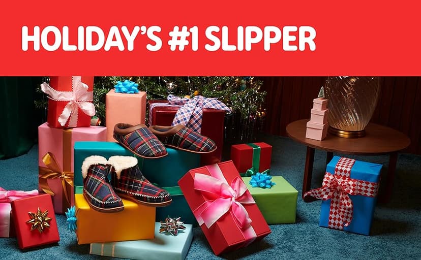 Dearfoams Men’s Brendan Indoor/Outdoor Breathable Memory Foam Clog House Shoe with Wide Widths Slipper