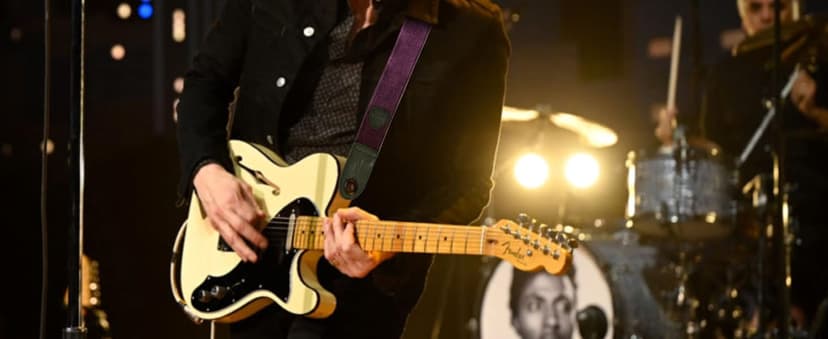 Nefelibata Guitar Strap,Double Full-Grain Leather Ends,Vintage Velvet Strap/FREE BONUS-4 Picks+Strap Locks+Strap Button,Gift For Bass,Electric&Acoustic Guitars(Vintage Coffee Brown)