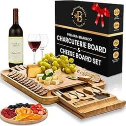 40+ Best Christmas Gifts for a Hostess: That Are Always in Good Taste