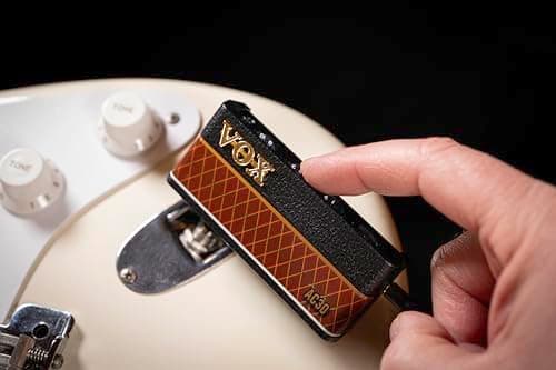 Vox amPlug 3 AC30 Headphone Guitar Amplifier w/Stereo FX, Tremolo, Speaker Emulation, Built-in Rhythms, and Aux in
