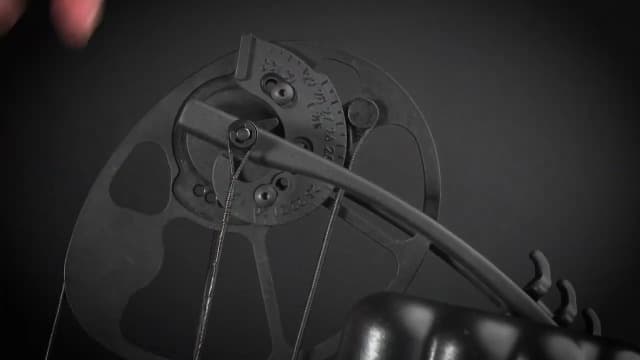 Diamond Archery Edge XT Adjustable Accurate Stable Fully Accessorized Versatile Compound Hunting Bow - 50 lbs Draw Weight