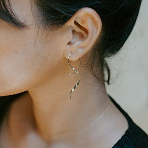 Earrings for Women Spiral threader earrings hand bent dangle earrings for women，suitable for gift giving, perfect for your birthday party, Christmas, gift giving.