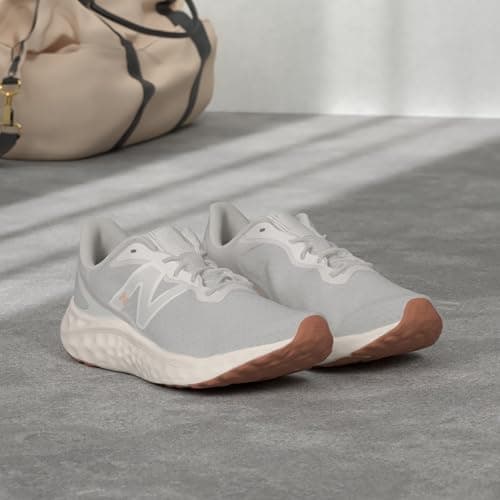 New Balance Women's Fresh Foam Arishi V4 Running Shoe