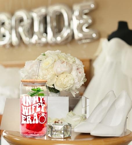 Bridal Shower Gift - Cute Cool Wedding Day Idea for Bride to Be, Future Mrs, Bachelorette - In My Wifey Era Glass Cup Tumbler B0D53X13TP