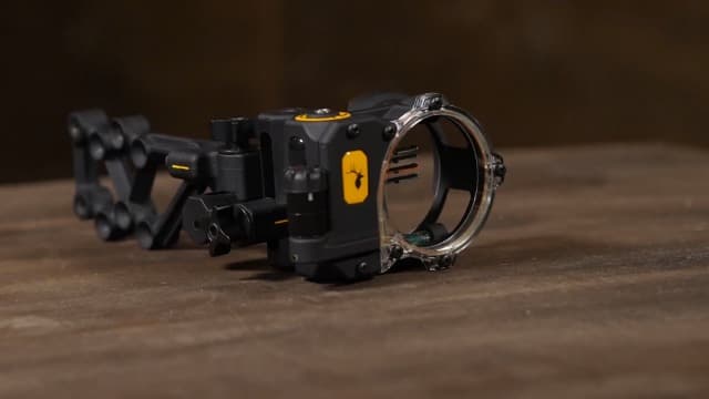 Trophy Ridge React H4 Bow Sight - 4 Pin Sight, Tool Less Windage and Elevation Adustability, 2nd Axis Leveling, Adjustable Click Light