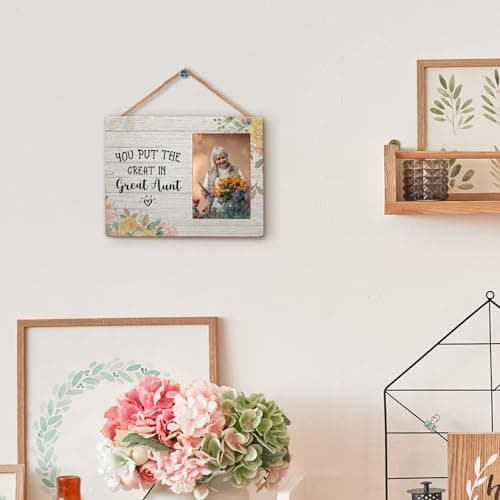 Great Aunt Picture Frame, Mothers Day Gifts for Auntie, Gifts from Niece Nephew, You Put the Great in Greataunt Wood Photo Frame for 4x6 Photos