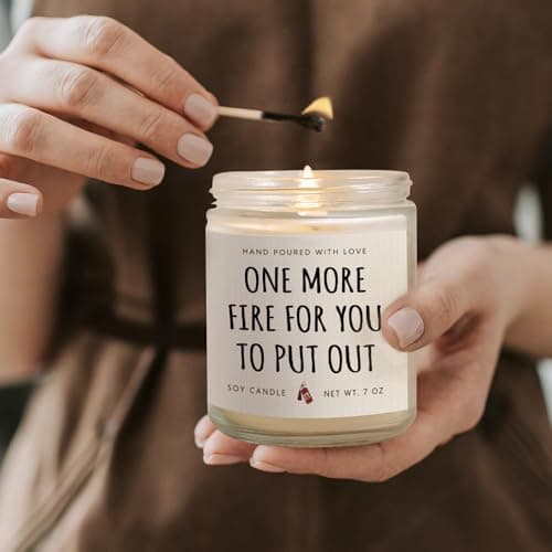 Manager Appreciation Gifts for Boss, Supervisor, Coworker, Office Humor for Boss Day, Birthday Christmas Gift Shqiueos Funny Boss Gifts for Women Men Lavender Scented Soy Wax Candle 7oz B0GJZ75HW2