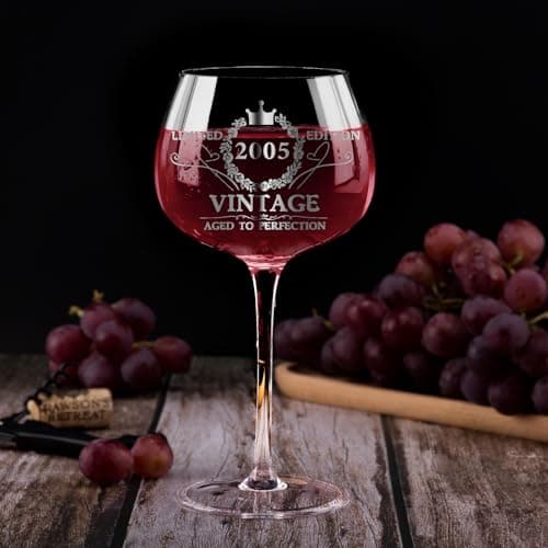 21ST Birthday Gifts for Her, Vintage 2004 Engraved 21st Wine Glass, 21 Year Old Birthday Decorations For Women, Funny 21 Bday Gifts Idea For Women, Friends, Daughter, Sister - Turning 21 Present