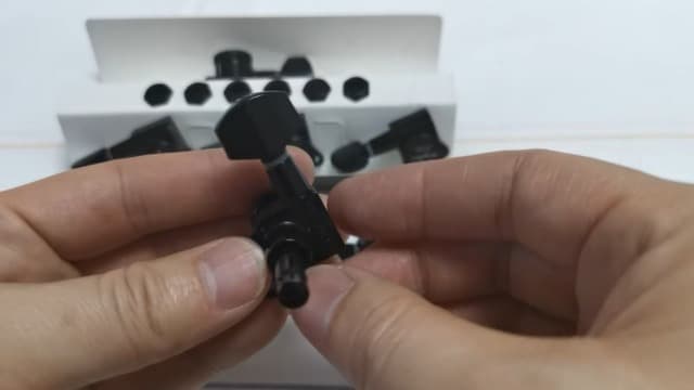 Guyker Guitar Locking Tuners (6 for Right) - 1:18 Lock String Tuning Key Pegs Machine Head with Hexagonal Handle Replacement for ST TL SG LP Style Electric, Folk or Acoustic Guitars - Chrome