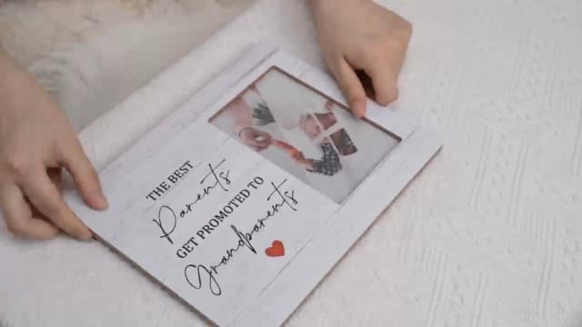 SRADMO Grandparents Picture Frames,Grandkids Photo Frame,The Best Parents Get Promoted To Grandparents Picture Frame,Baby Grandpa Grandma Photo Frame 8x10,Grandparents Baby Announcement Gifts（White-2）