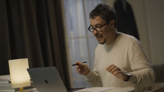 Drawing Tablet XPPen G430S OSU, Graphic Drawing Tablet with 8192 Levels Pressure Battery-Free Stylus, 4 x 3 inch Ultrathin, for OSU Game, Online Teaching Compatible with Window/Mac Black