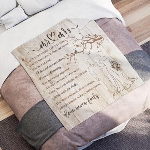 Wedding Gifts for Couples 2025 Soft Blanket, Bridal Shower Gifts for Bride to Be, Anniversary Mr and Mrs Gifts, Wedding Gifts for Newlyweds Just Married Gifts Wedding Throw Blanket 60 * 50