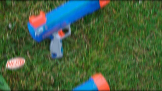 Nerf Dog Tennis Ball Blaster Dog Toy Gift Set, Tennis Ball Dog Fetch Toy Launches up to 50 ft, Dog Ball Thrower for All Breeds Includes Translucent Blue Tennis Ball Launcher and 3 Dog Tennis Balls