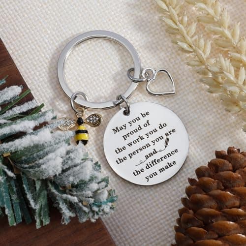 Teacher Appreciation Gifts End Of Year Graduation Thank You Back To School Retirement Easter Mothers Day Halloween Thanksgiving Birthday Christmas Valentine Gifts Ideas Keychain for Teacher Women Men