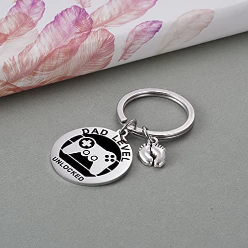 MIXJOY New Expecting Dad First Time Father's Day, Dad Unlocked Keychain with Baby Footprint Charm