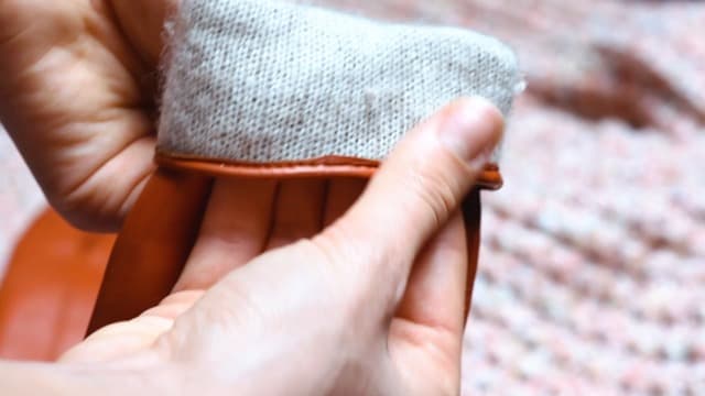 Harssidanzar Womens Winter Warm Cashmere Lining Touchscreen Texting Warm Driving Lambskin Leather Gloves GL017