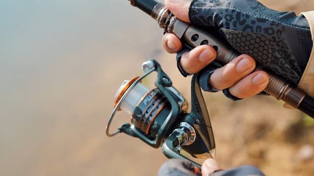 PLUSINNO Fishing Rod and Reel Combos Carbon Fiber Telescopic Fishing Pole with Reel Combo Sea Saltwater Freshwater Kit Fishing Rod Kit