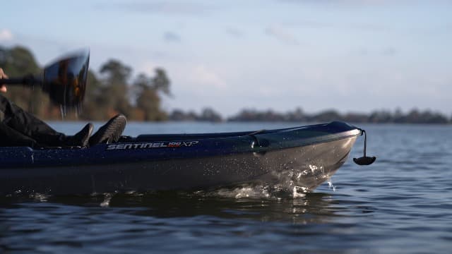 Pelican Sentinel 100XP - Angler Sit on top Fishing Kayak - Lightweight - Ergocast XP™ Seating System - 10 ft