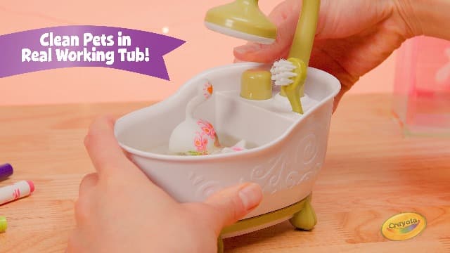 Crayola Scribble Scrubbies Glam Pack (4 Pets), Holiday for Kids, Washable Pet Care Toy, Coloring Animal Craft, Stocking Stuffer Toys for Girls & Boys, 3+