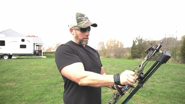 Sanlida Archery Dragon X8 RTH Compound Bow Package for Adults and Teens,18”-31” Draw Length,0-70 Lbs Draw Weight,up to IBO 310 fps,No Bow Press Needed,Limited Life-time Warranty,RH Only