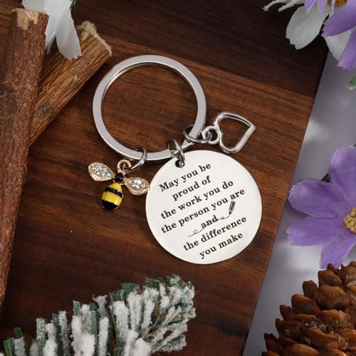 Teacher Appreciation Gifts End Of Year Graduation Thank You Back To School Retirement Easter Mothers Day Halloween Thanksgiving Birthday Christmas Valentine Gifts Ideas Keychain for Teacher Women Men
