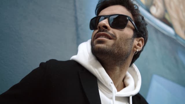 ZENOTTIC Polarized Sunglasses for Men Lightweight TR90 Frame UV400 Protection Square Sun Glasses