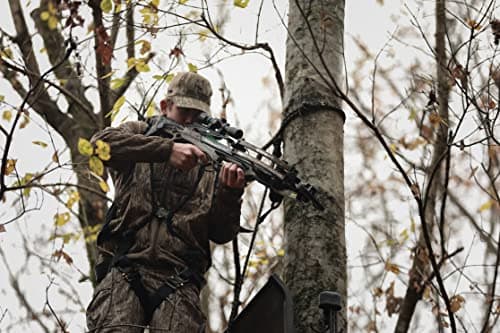 Barnett Whitetail Hunter Crossbow, with 4x32mm Multi-Reticle Scope, 2 Arrows, Lightweight Quiver
