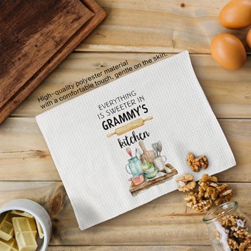Grammy's Kitchen Towels, Gifts for Grammy Grammie Hand Towels, Grammy Christmas Dish Towels Tea Towels for Kitchen, Best Grammy Gifts, 16x24inch