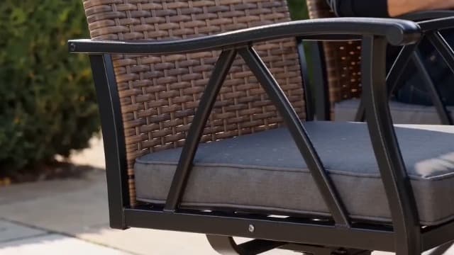 5-Piece Patio Dining Set for 4，Outdoor Dining Set with Wicker Swivel Patio Dining Chairs with Cushions & 1 Black Square Woodgrain Dining Table with 1.75”Market Umbrella Hole, Black & Brown