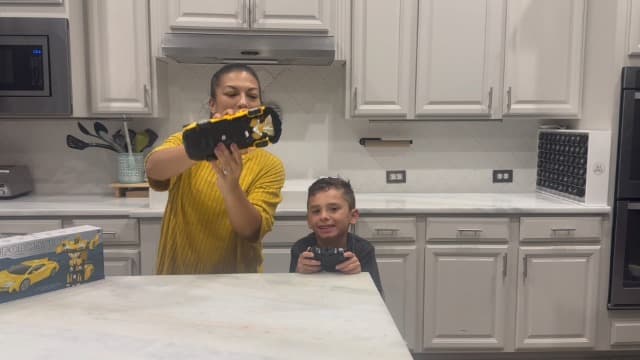 Transform Remote Control Car, RC Cars for Boys Age 3-5 6-8, One-Button Transform Toy Cars, 2.4GHz, 360° Spin, 1:16 Scale, Flashing Headlight,3-8 Year Old Grandkids Christmas Birthday Gifts