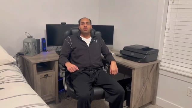 400lbs Executive Office Chair with Flip-Up Armrests, Big and Tall Computer Chair for Heavy People, Heavy Duty Ergonomic Comfy Chair, Breathable PU Leather (Pink)
