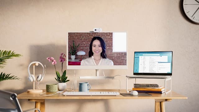 Logitech Brio 101 Full HD 1080p Webcam for Meetings, Streaming, Desktop, Laptop, PC - Built-in Mic, Shutter, Works with Zoom, Microsoft Teams, Nintendo Switch 2’s New GameChat Mode, USB-A,-Black