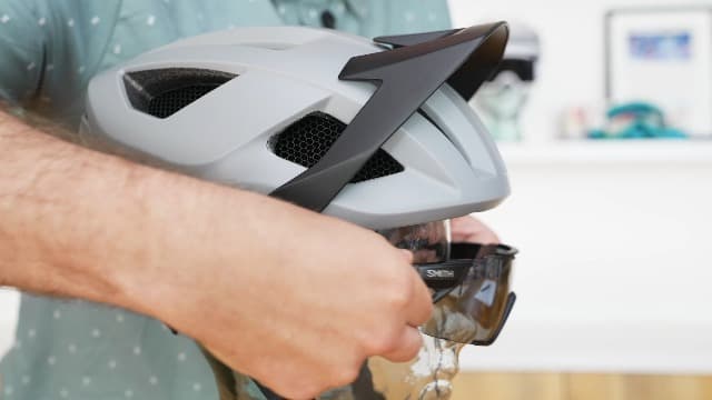 SMITH Session MTB Cycling Helmet – Adult Mountain Bike Helmet with MIPS Technology + Koroyd Coverage – Lightweight Impact Protection for Men & Women – Adjustable Visor