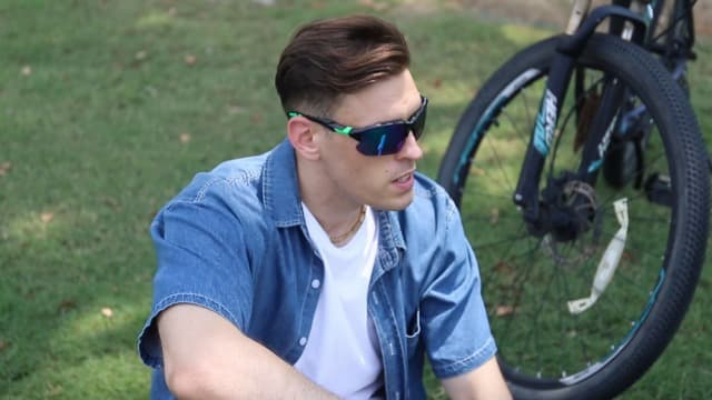 GGSTDDUP 4 Pack Polarized Sports Sunglasses for Men & Women | UV Protection Lightweight Wraparound Sunglasses for Outdoor