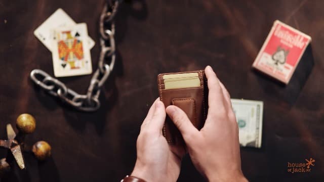 House of Jack Co. Carryall Slim Money Clip Wallet for Men, Strong Magnetic Clip, Front Pocket Wallet Card Holder With Gift Box, Full Grain Cowhide Leather,Tan