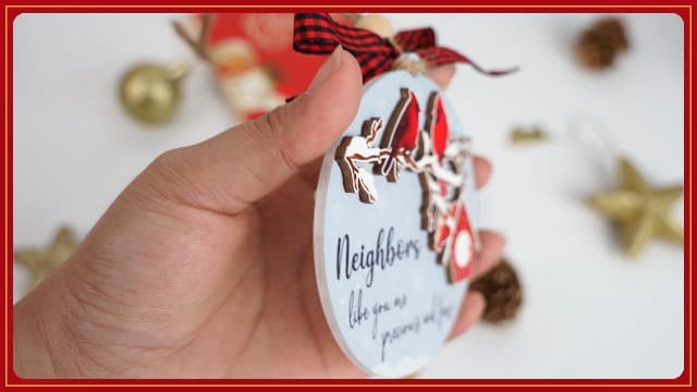 Neighbors Like You are Precious and Few - 2 Layer Good Neighbor Christmas Ornament - Wooden Next Door Neighbors Ornament - Awesome Neighbor for Next Door Friends