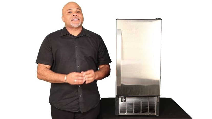 EdgeStar IB450SS 50 Lb. 15 Inch Wide Undercounter Clear Ice Maker - Stainless Steel