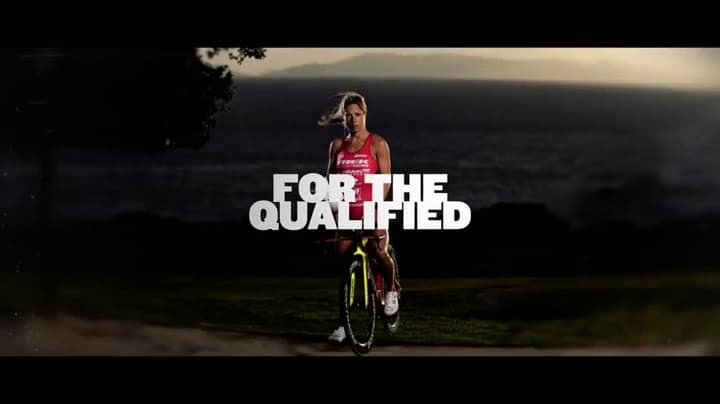 Garmin Forerunner 945, Premium GPS Running/Triathlon Smartwatch with Music, Black - 010-02063-00