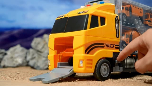 NIPLOOOW Kids Boys Construction Truck Vehicle Toy Set with Play Mat and Die-Cast Toy Car, Transport Carrier Truck for Kids 3-5, Birthday Gifts Toys for 3-8 Year Old Boys B0D7M51TRB