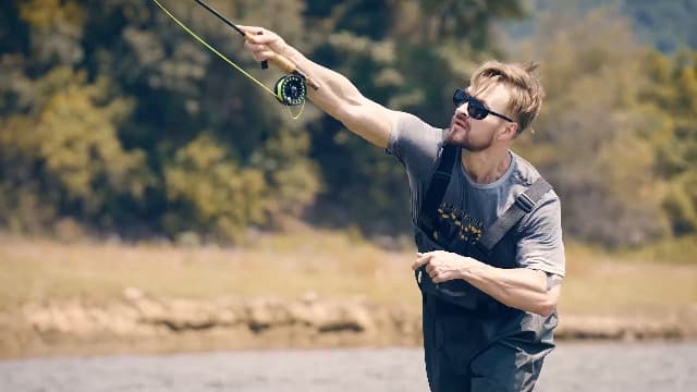 Gonex Chest Waders Hunting Fishing Waders for Men Women Waterproof 70D Nylon Wader for Duck Hunting Fishing Green, Sizes 8-13