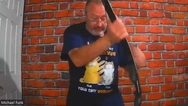 Black Hunter Takedown Recurve Bow, 60" Right Handed & Left Handed Archery Recurve Bows with Ergonomic Design for Adults Beginners to Advanced Outdoor Practice & Hunting (25-60 lbs)
